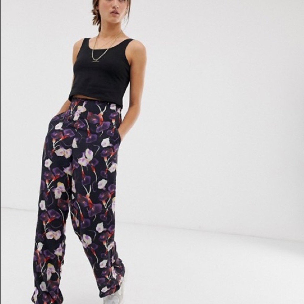 Weekday Wide-Leg Black Floral Pants - Picture 1 of 5
